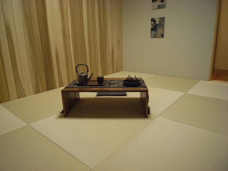 采用目積-葉綠。